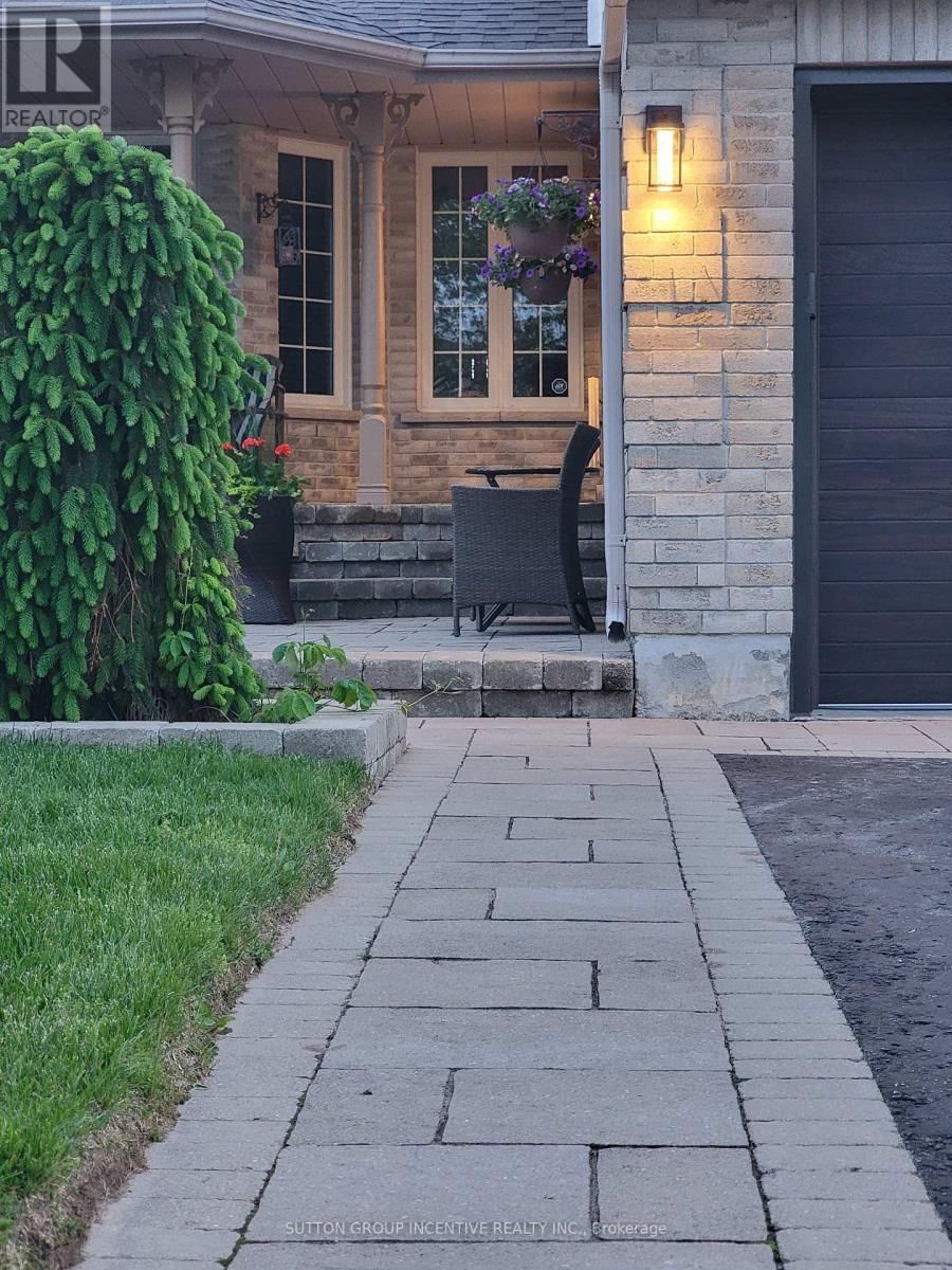 92 SUNDEW DRIVE Image 2