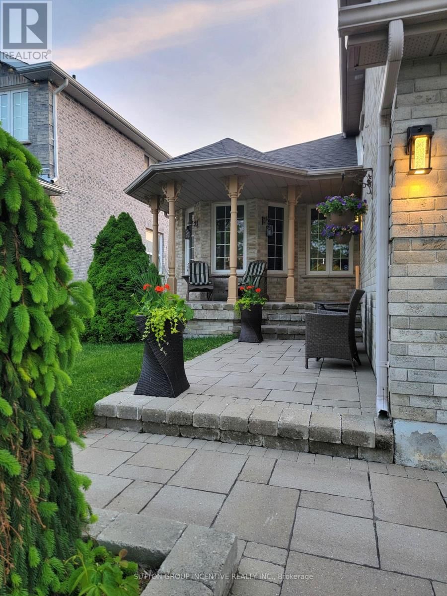 92 SUNDEW DRIVE Image 3