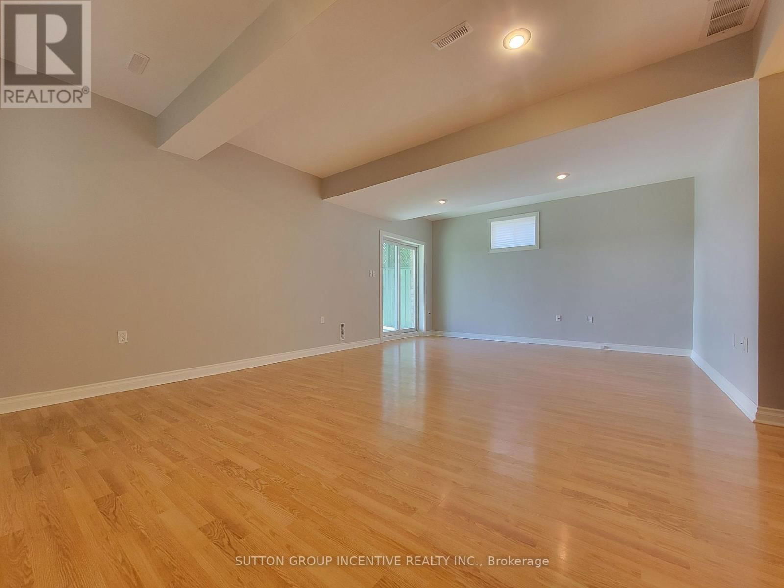 92 SUNDEW DRIVE Image 40