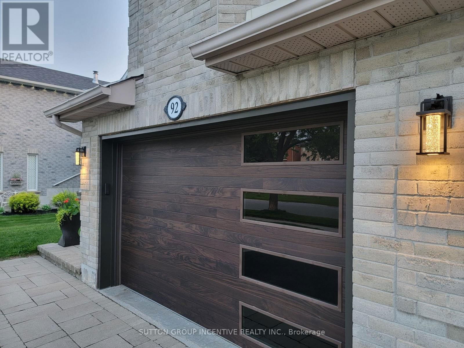 92 SUNDEW DRIVE Image 5