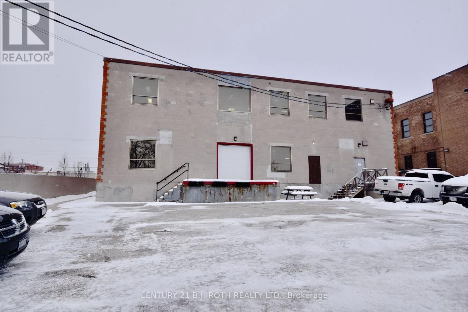 31 COLBORNE STREET EAST Image 31