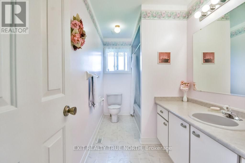 16 HEPINSTALL PLACE Image 17