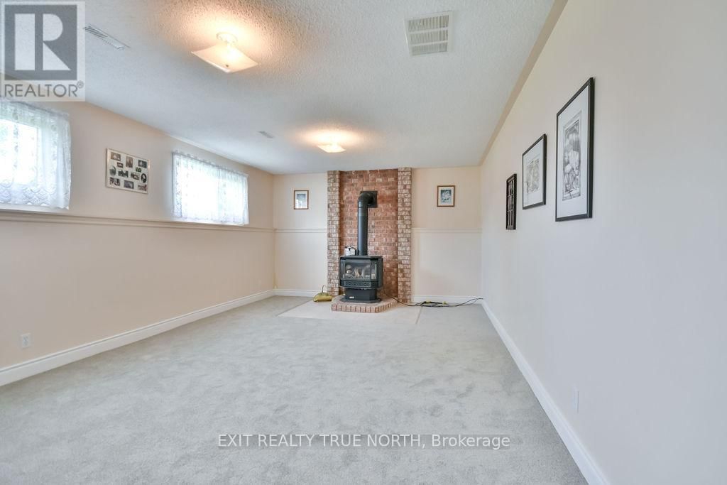 16 HEPINSTALL PLACE Image 18