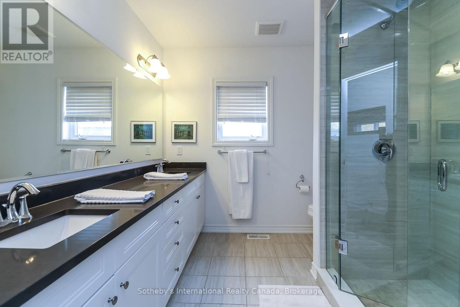 130 CONSERVATION WAY Image 19