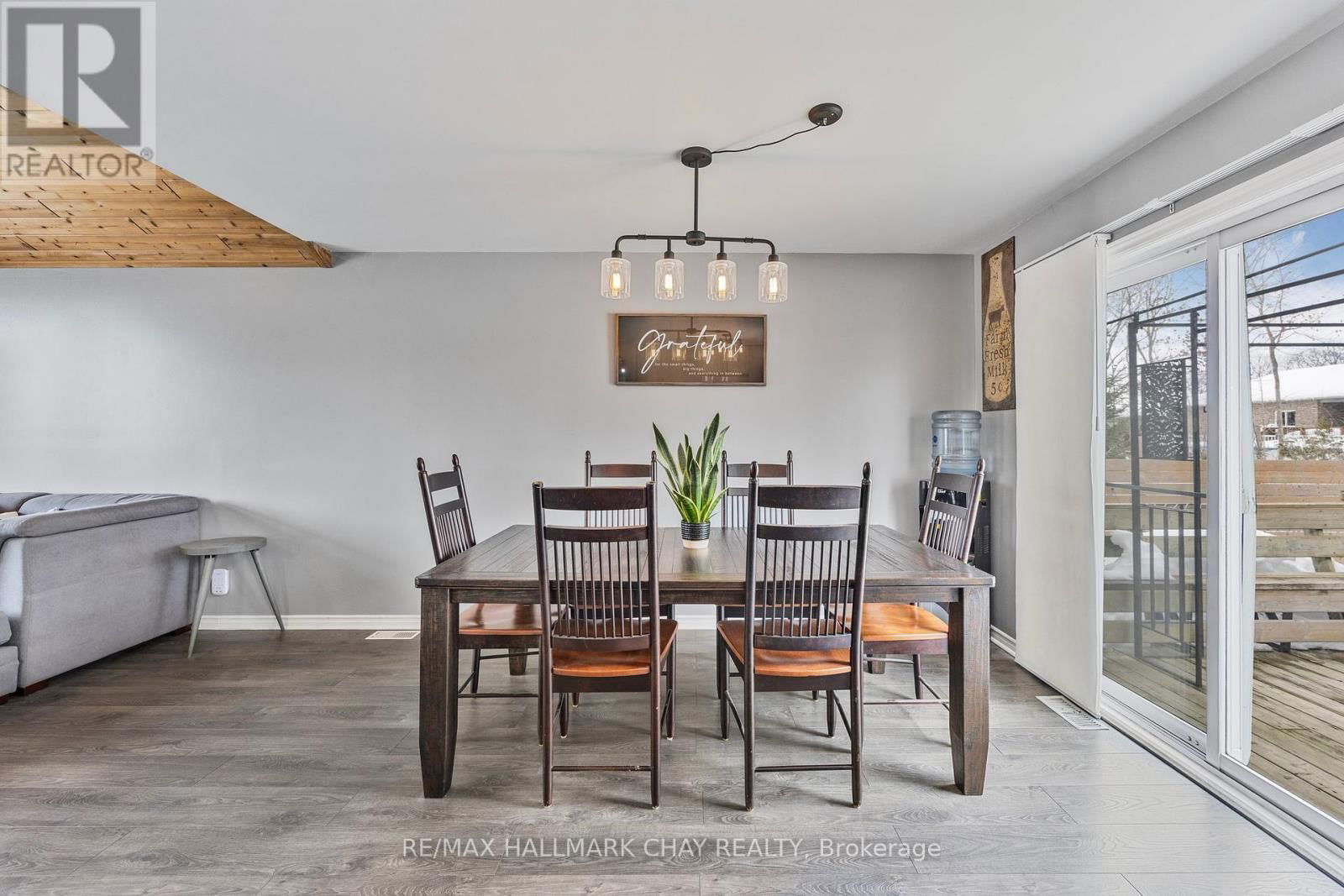 68 ANDERSON CRESCENT Image 15