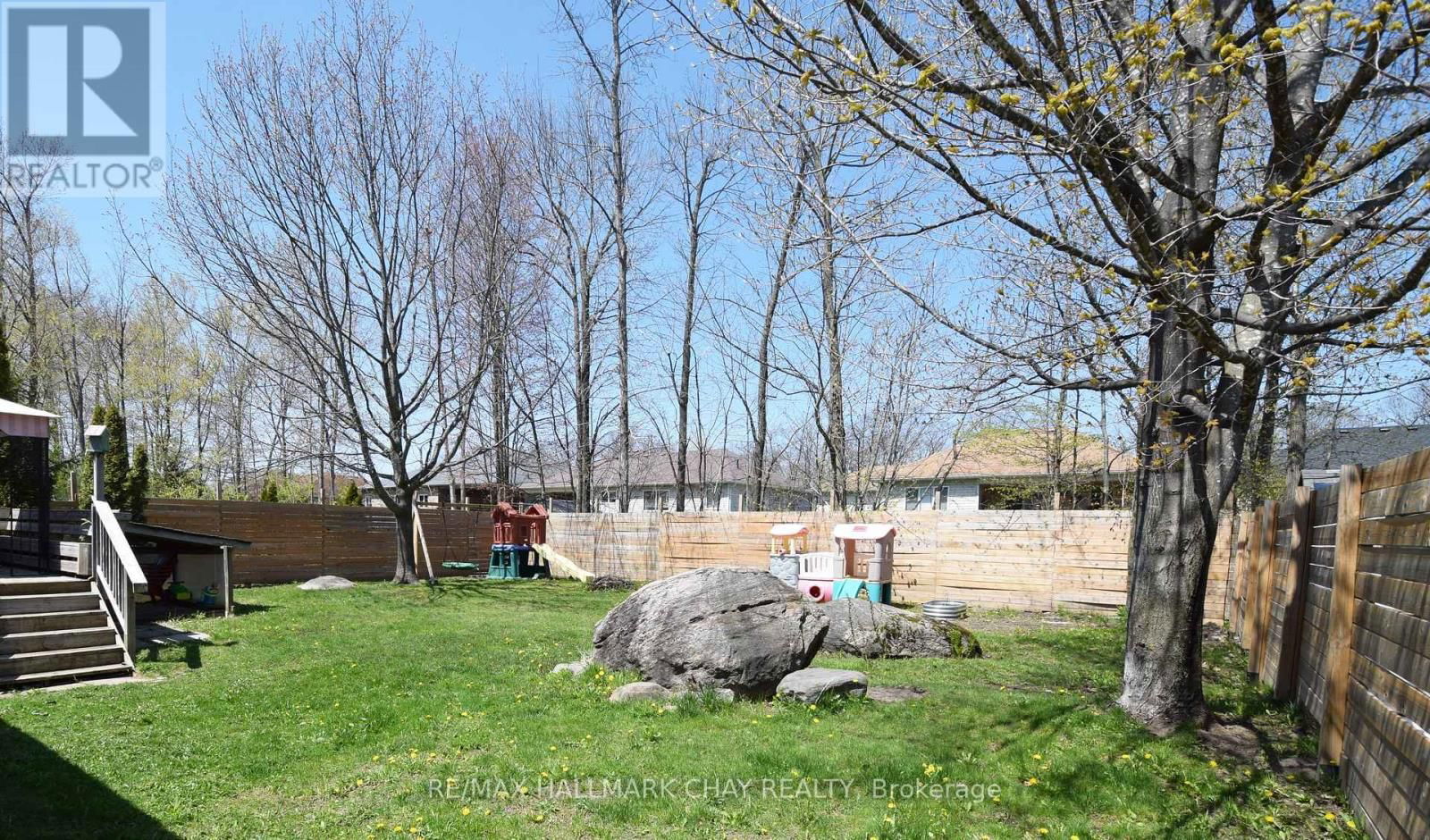 68 ANDERSON CRESCENT Image 6