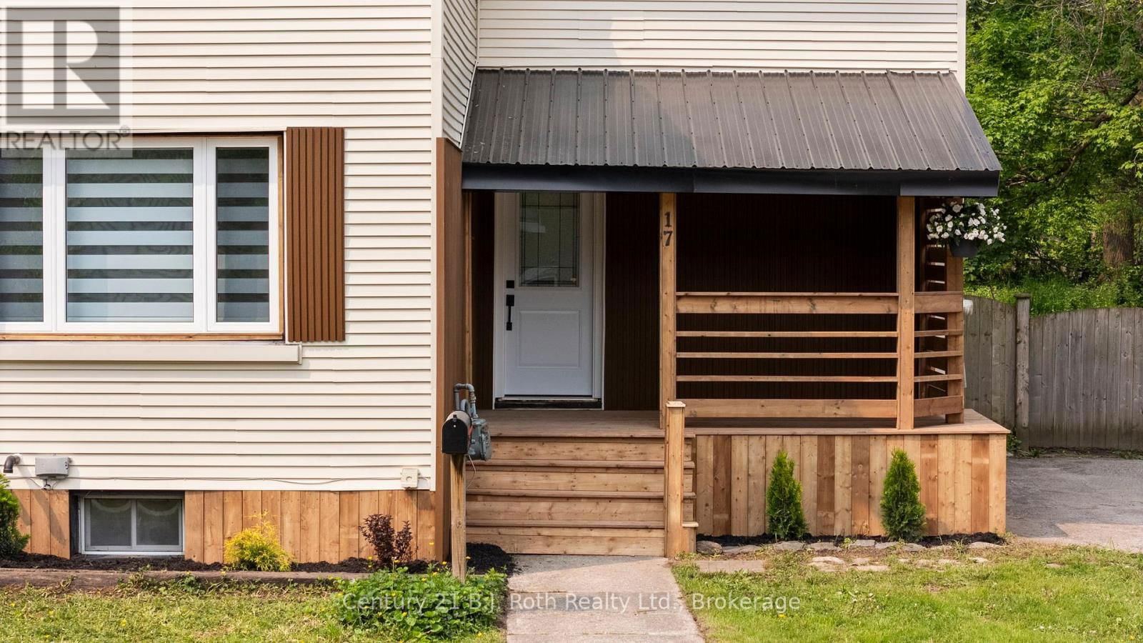 17 DOUGLAS STREET Image 3