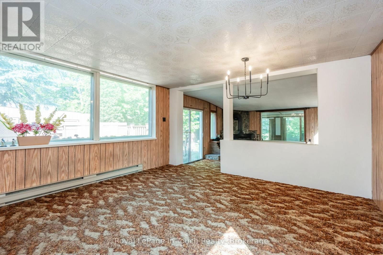 828 HUGEL AVENUE Image 17