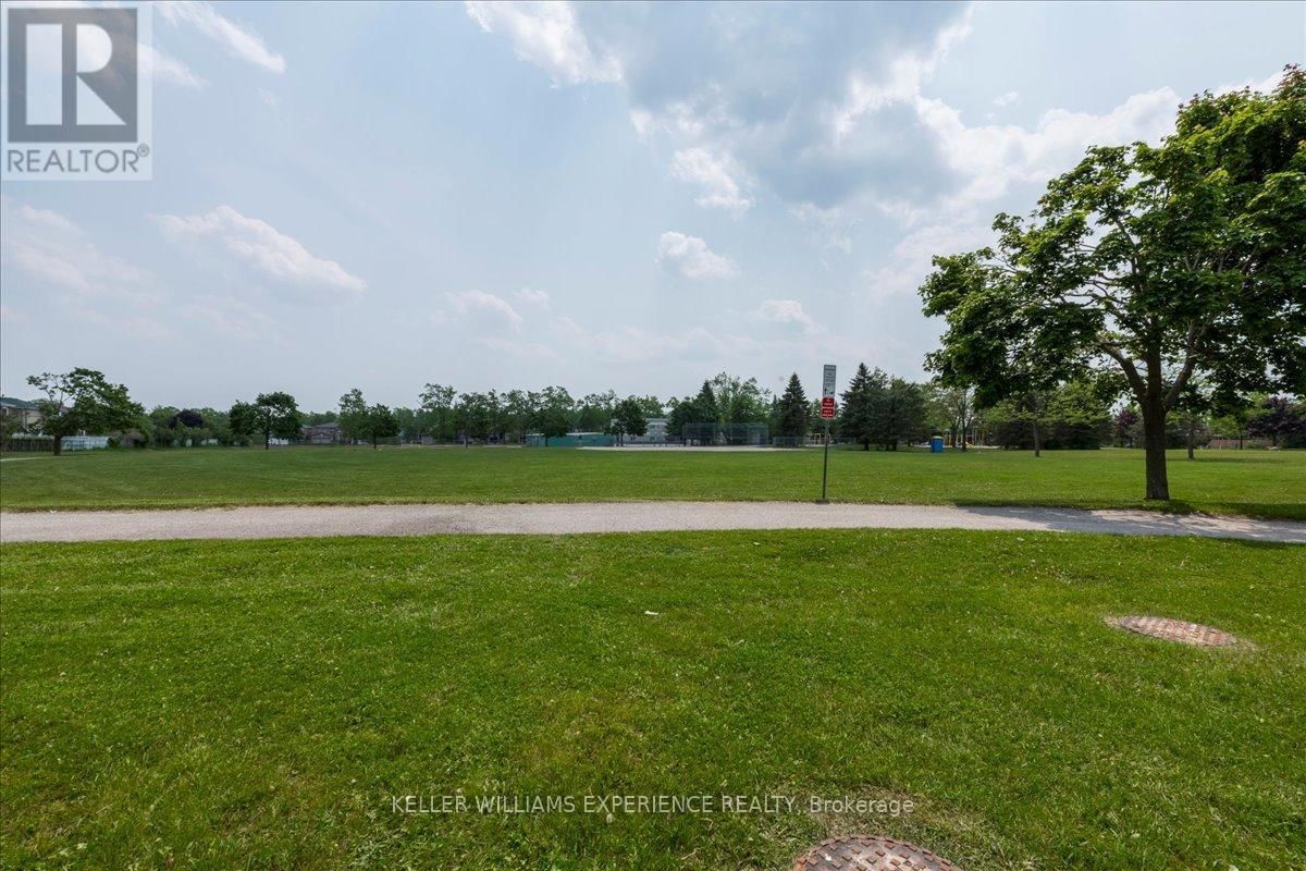 43 SHERWOOD COURT Image 24