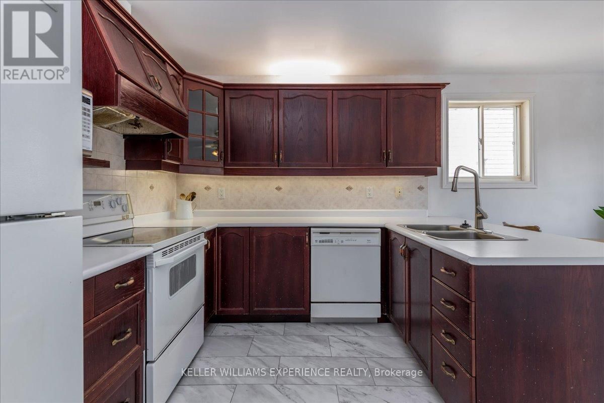 43 SHERWOOD COURT Image 8