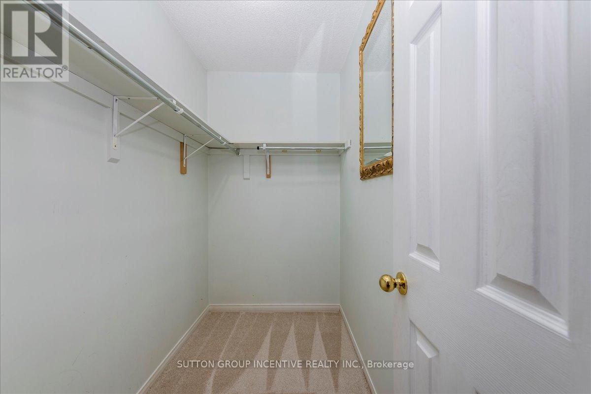 290 CUNDLES ROAD WEST Image 12