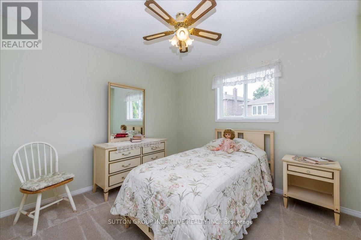 290 CUNDLES ROAD WEST Image 14