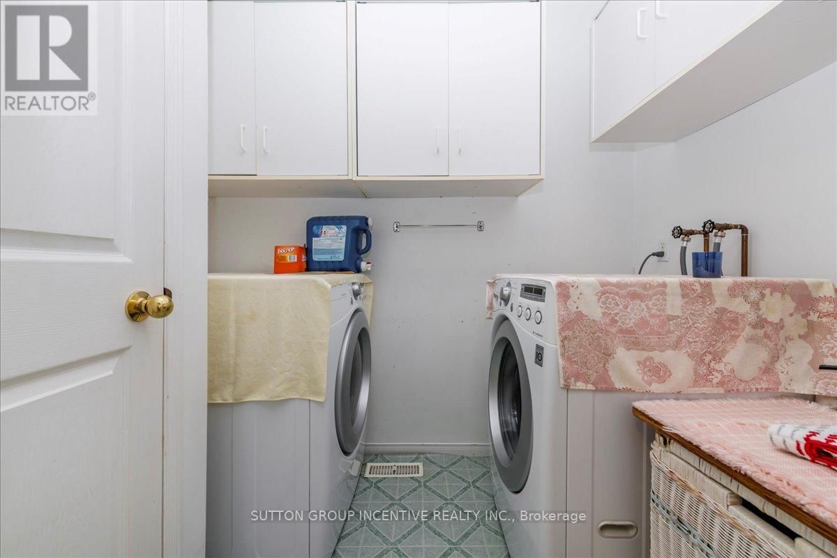290 CUNDLES ROAD WEST Image 15