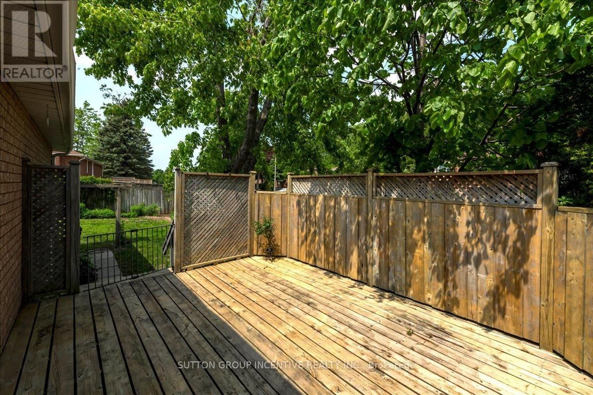 290 CUNDLES ROAD WEST Image 24