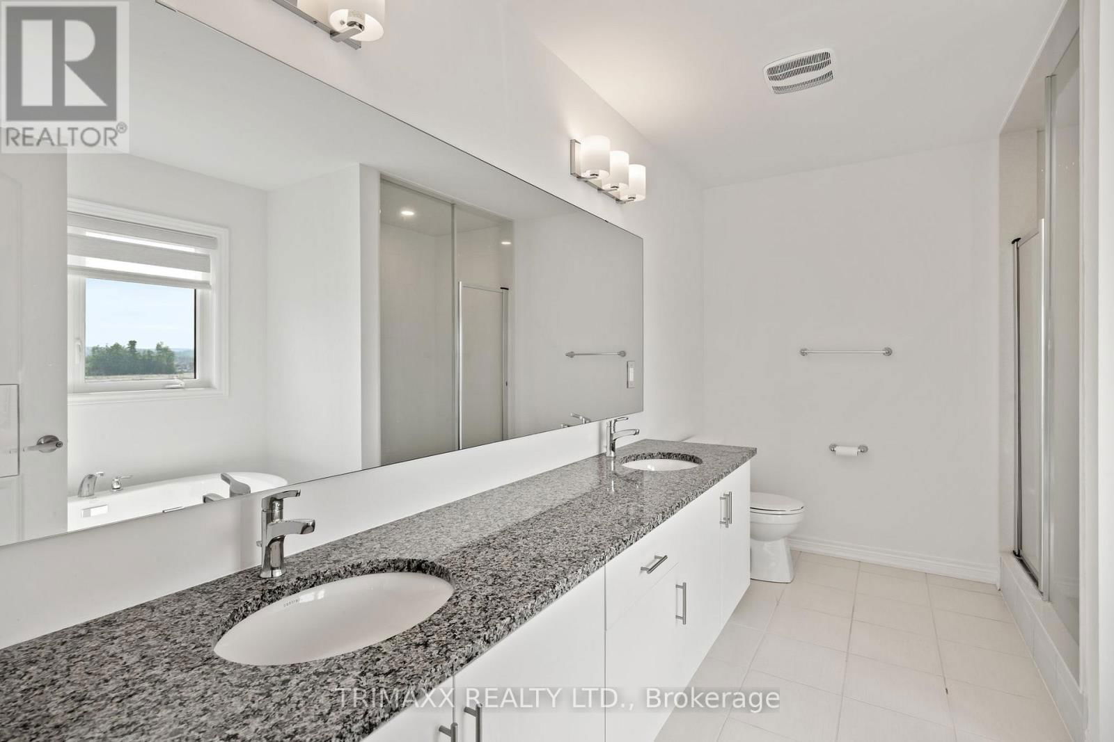 22 KINGSBURY TRAIL Image 23
