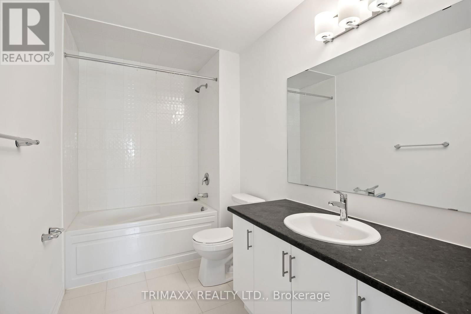 22 KINGSBURY TRAIL Image 34