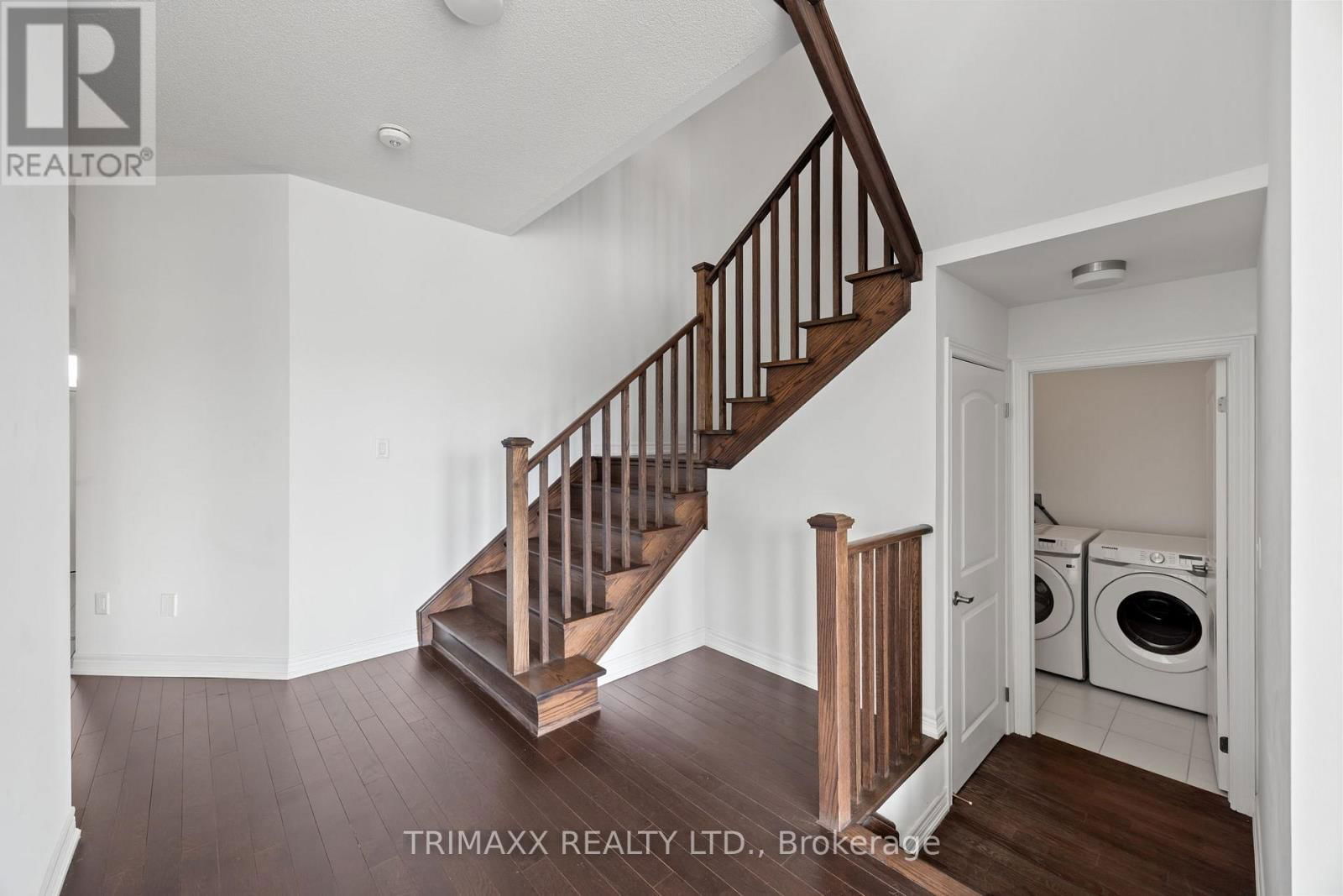 22 KINGSBURY TRAIL Image 8