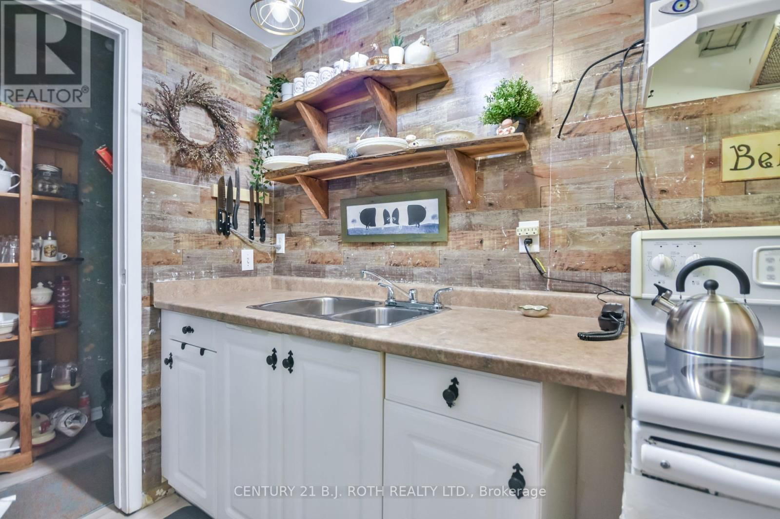 37 NICHOLSON DRIVE Image 20