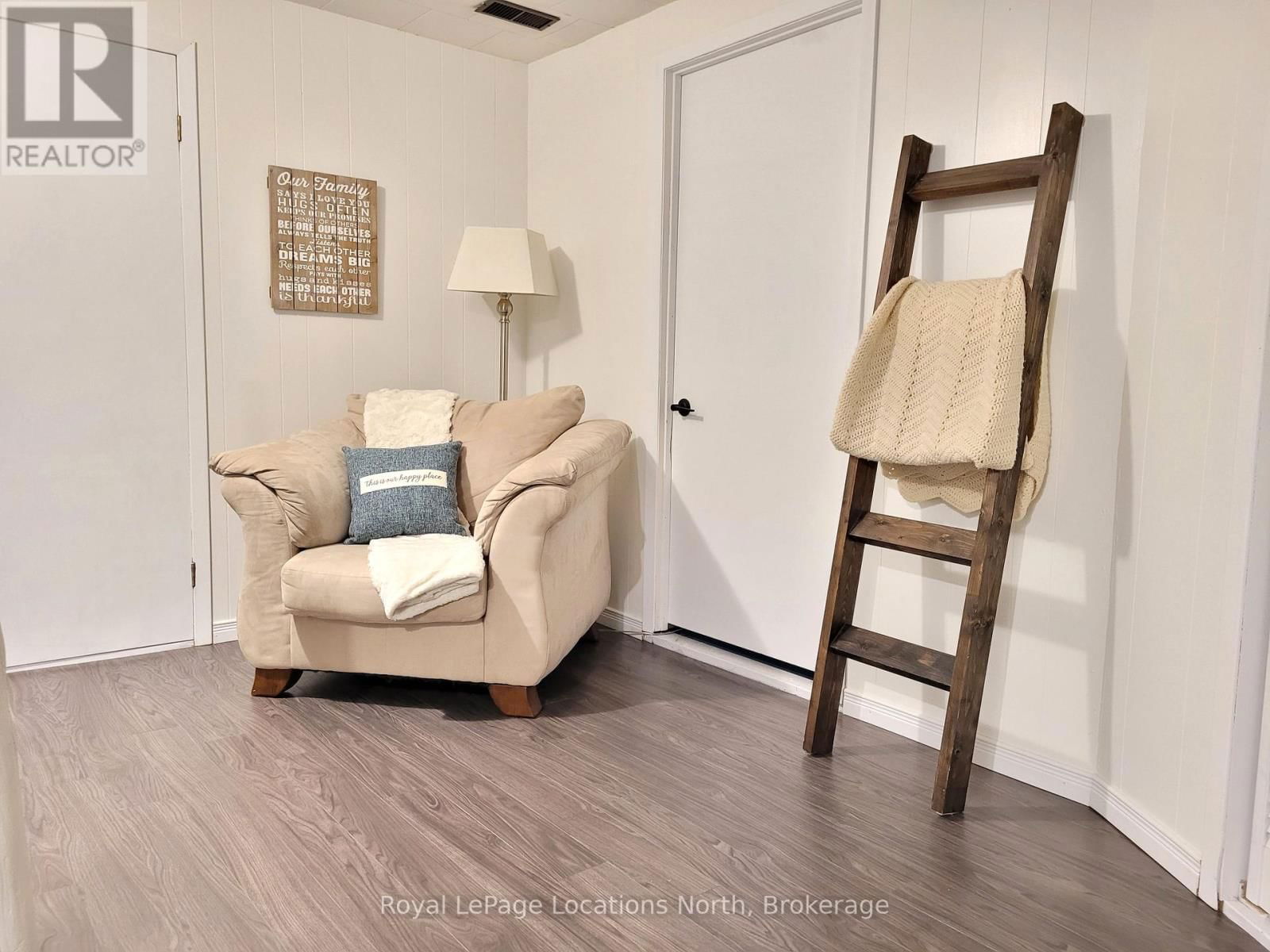 1661 GEORGE JOHNSTON ROAD Image 21