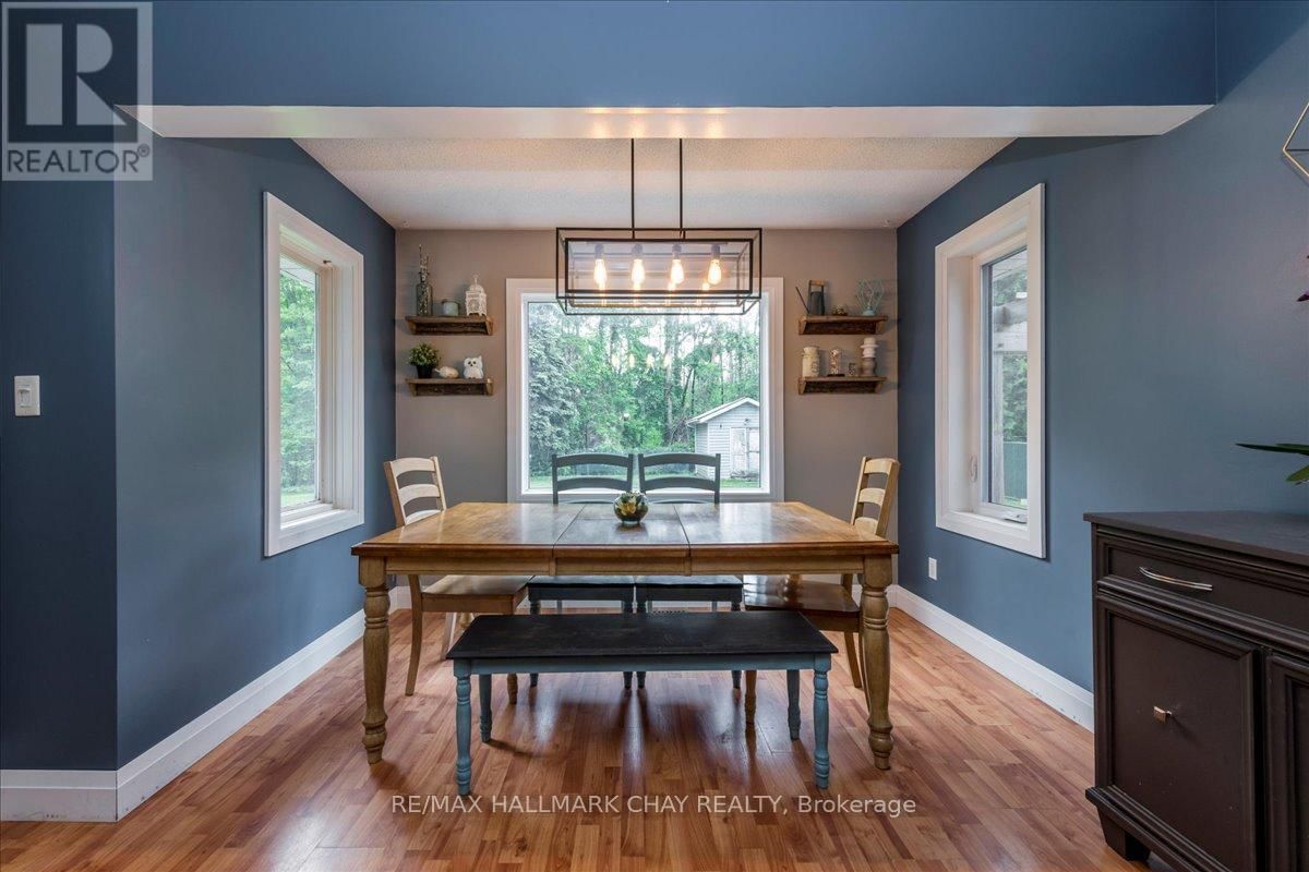 4049 BAYVIEW AVENUE Image 7