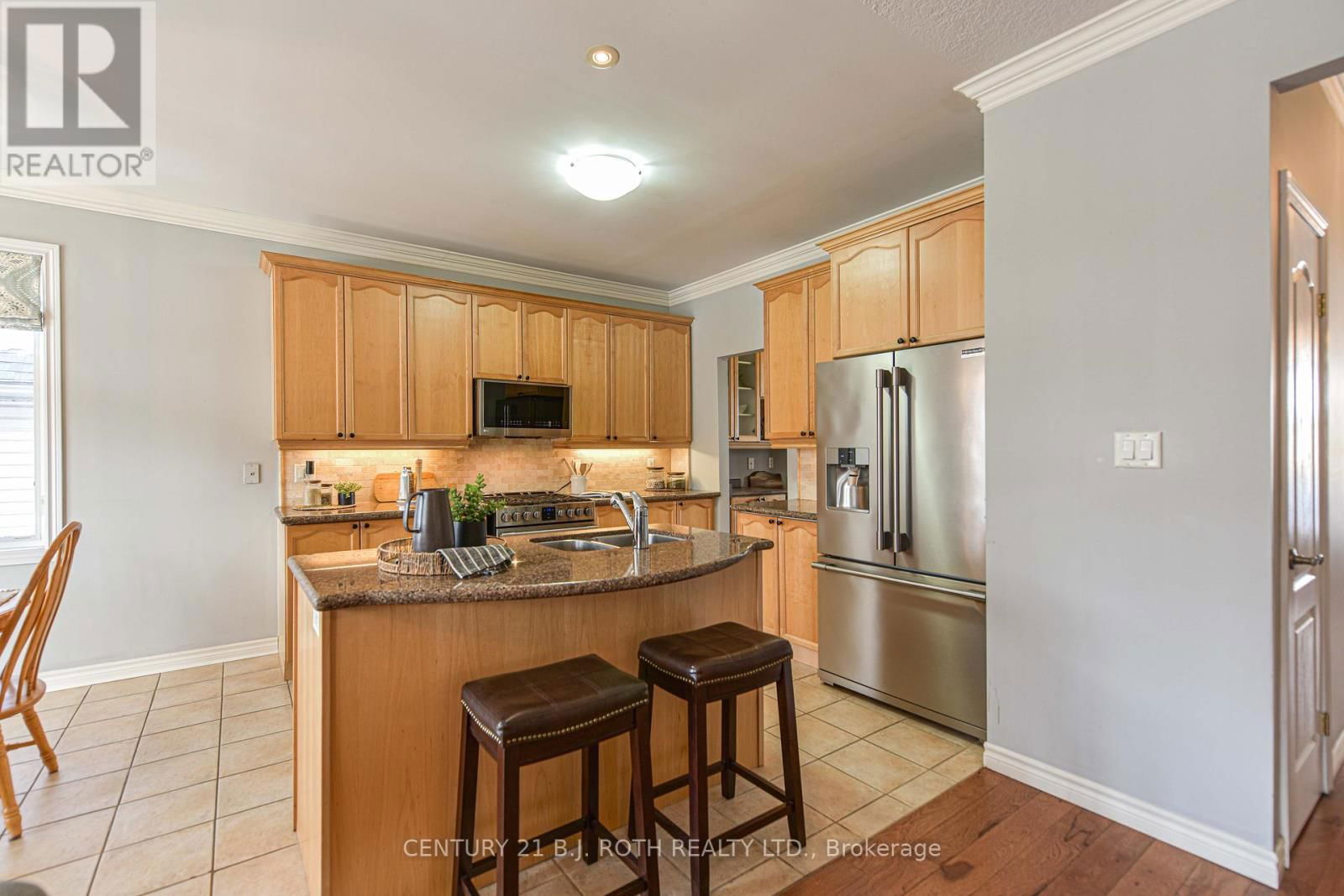37 TANGLEWOOD CRESCENT Image 12