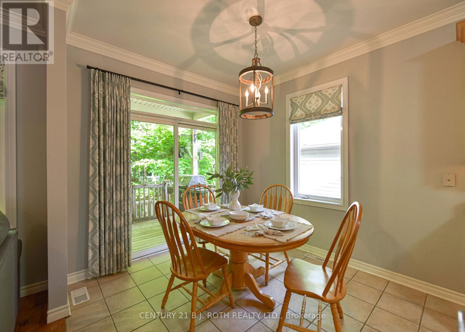 37 TANGLEWOOD CRESCENT Image 14