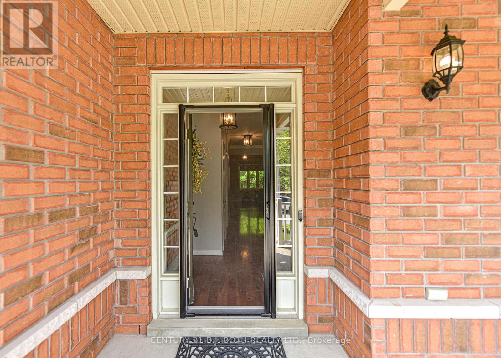 37 TANGLEWOOD CRESCENT Image 6