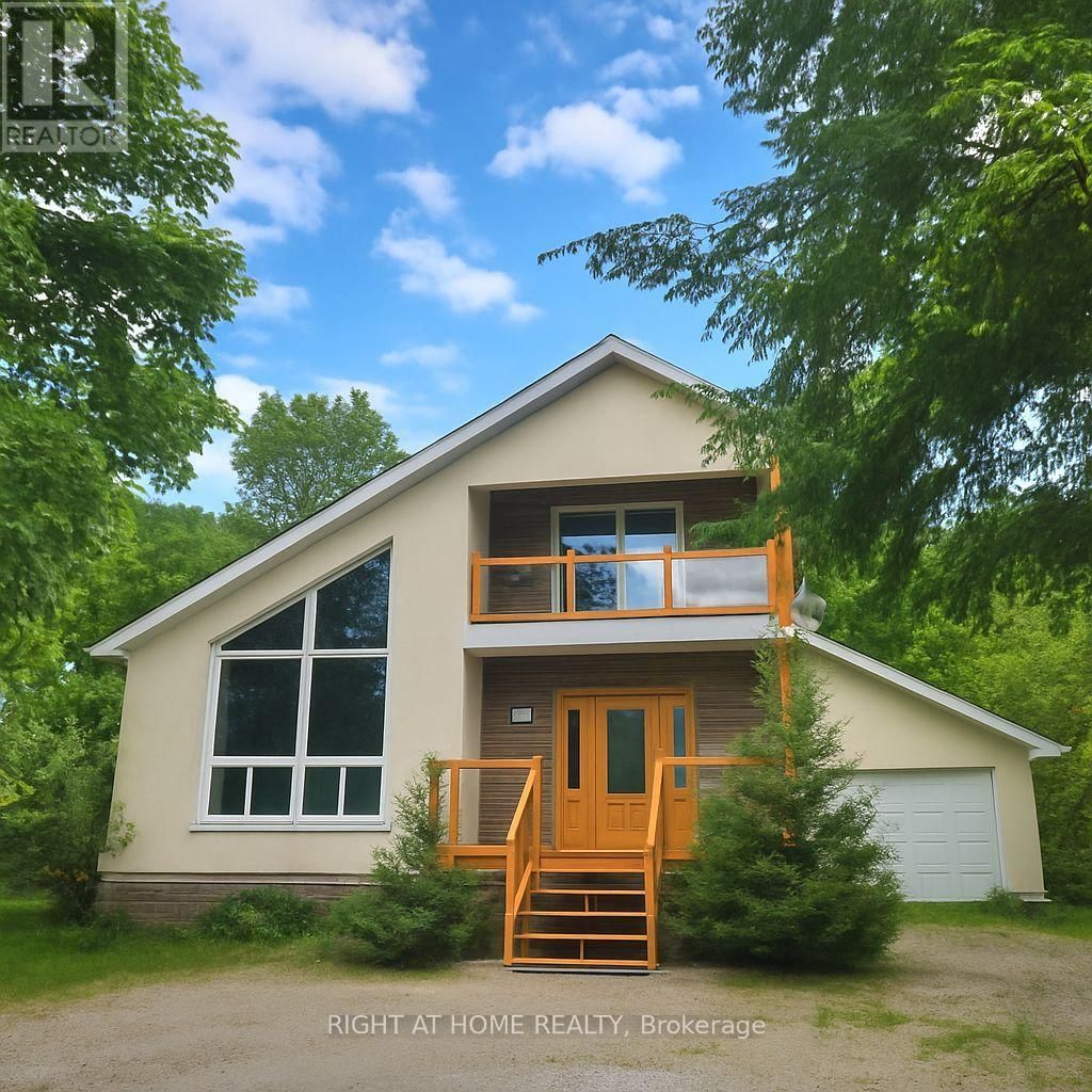 2384 CHAMPLAIN ROAD Image 1