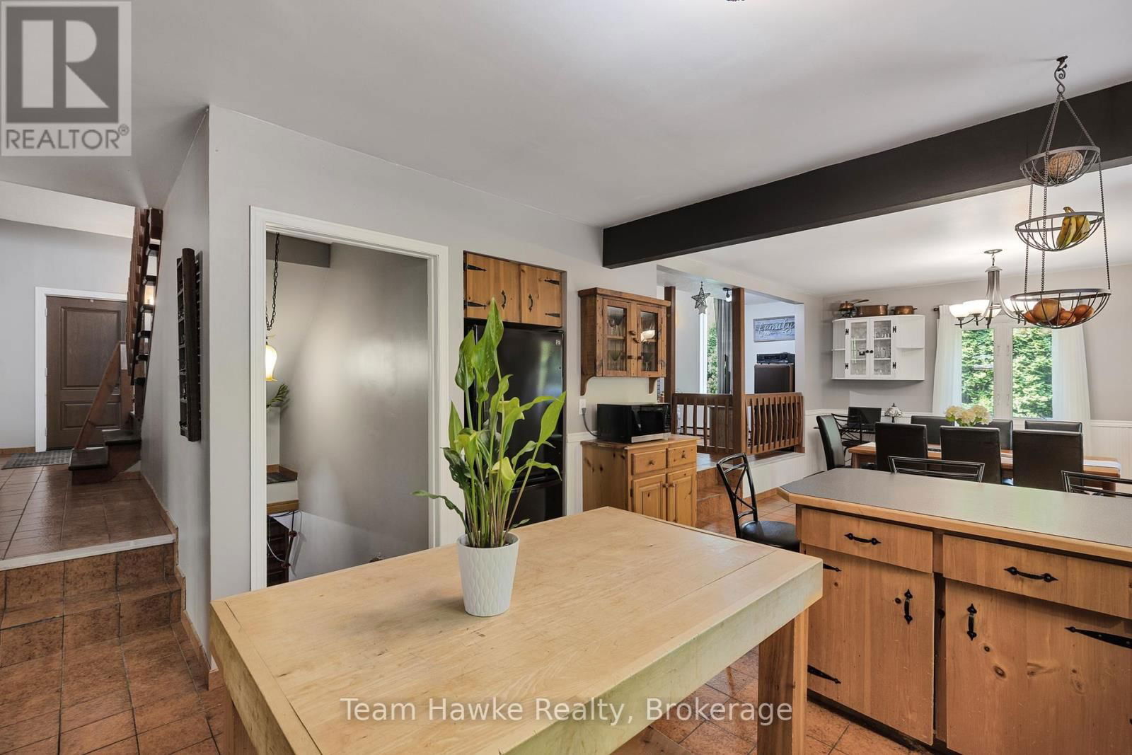 22 CABELL ROAD Image 16