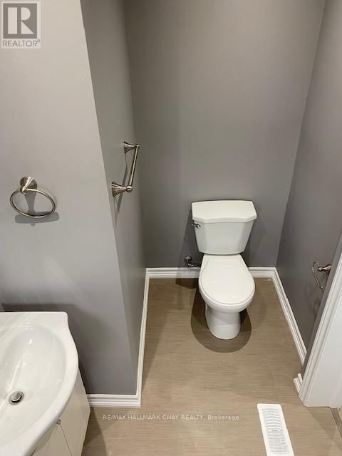 1, 2, C - 12 DUFFERIN STREET Image 12