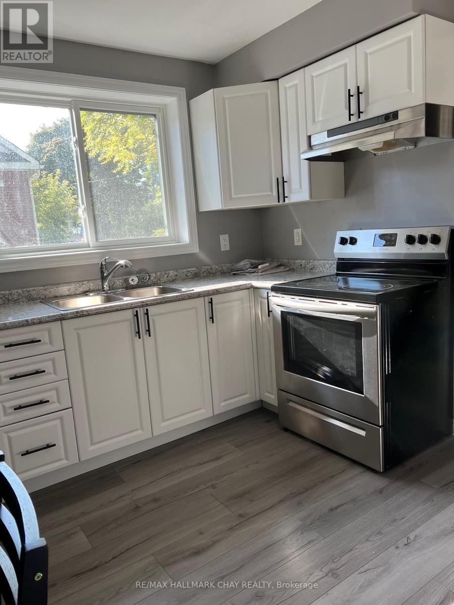 1, 2, C - 12 DUFFERIN STREET Image 32