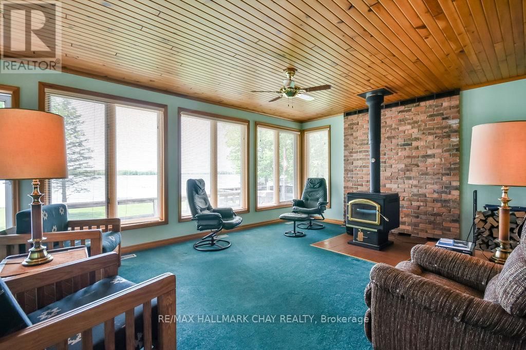 5566 GRAY'S BAY ROAD Image 10