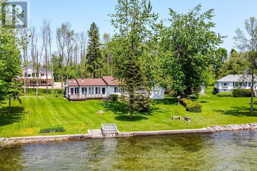 5566 GRAY'S BAY ROAD Image 33
