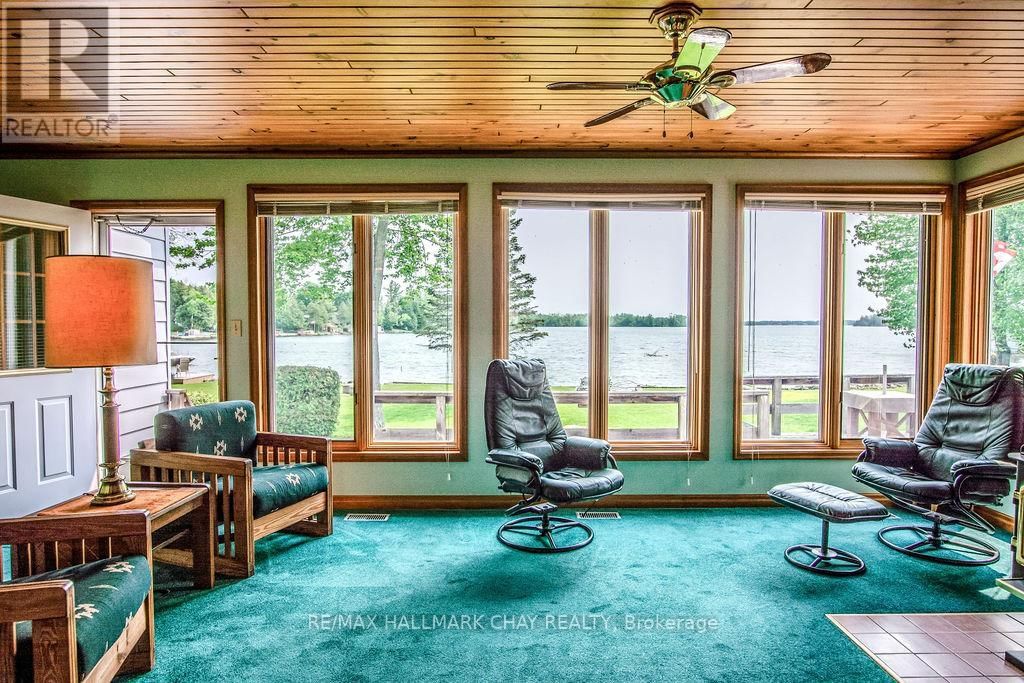 5566 GRAY'S BAY ROAD Image 9