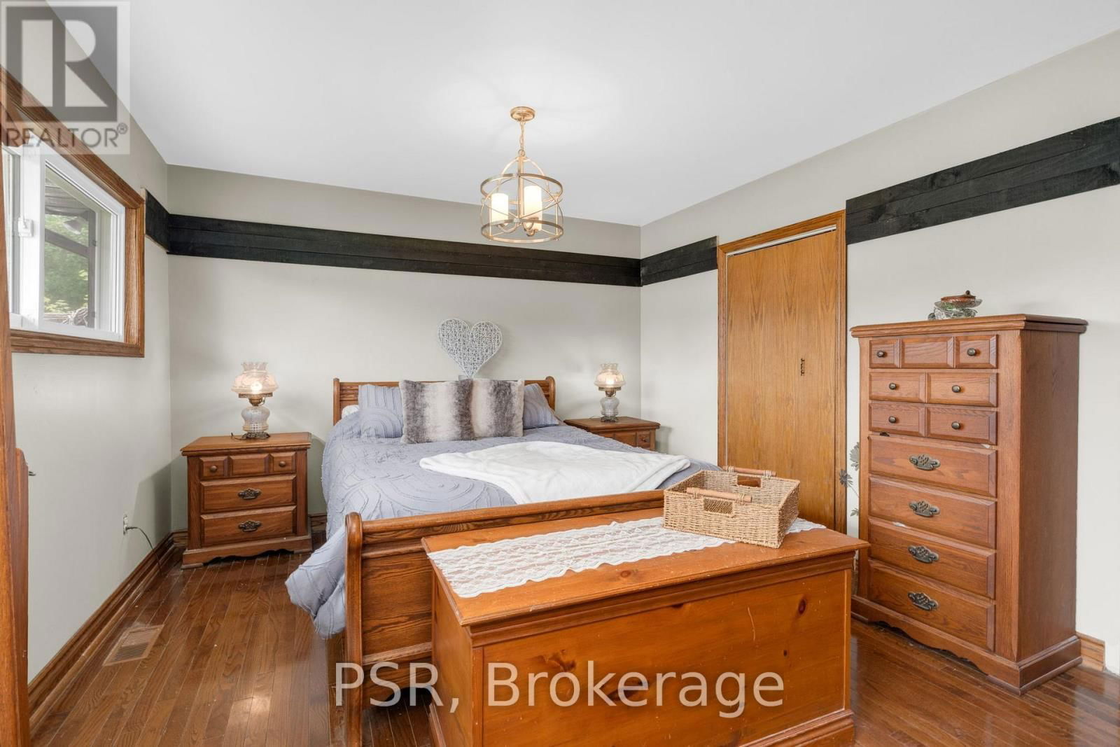 206 WILLIAM STREET Image 15