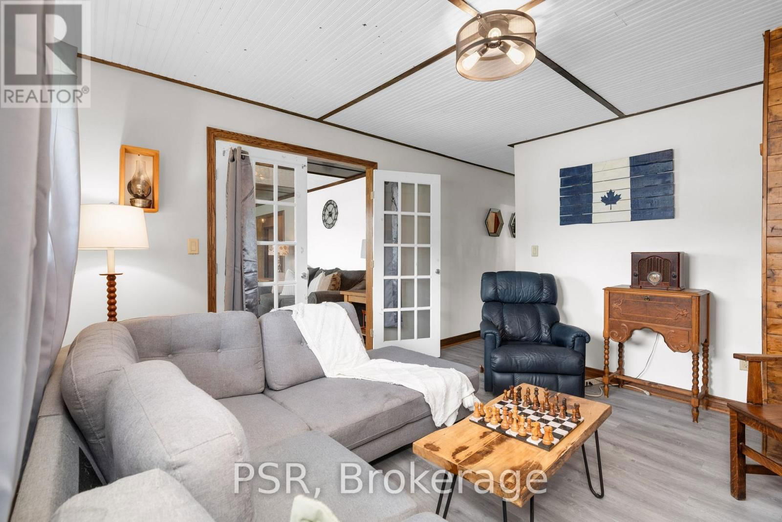 206 WILLIAM STREET Image 24