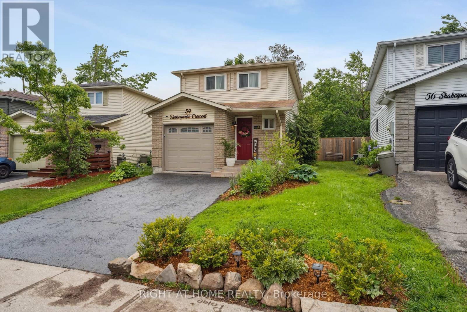 54 SHAKESPEARE CRESCENT Image 2