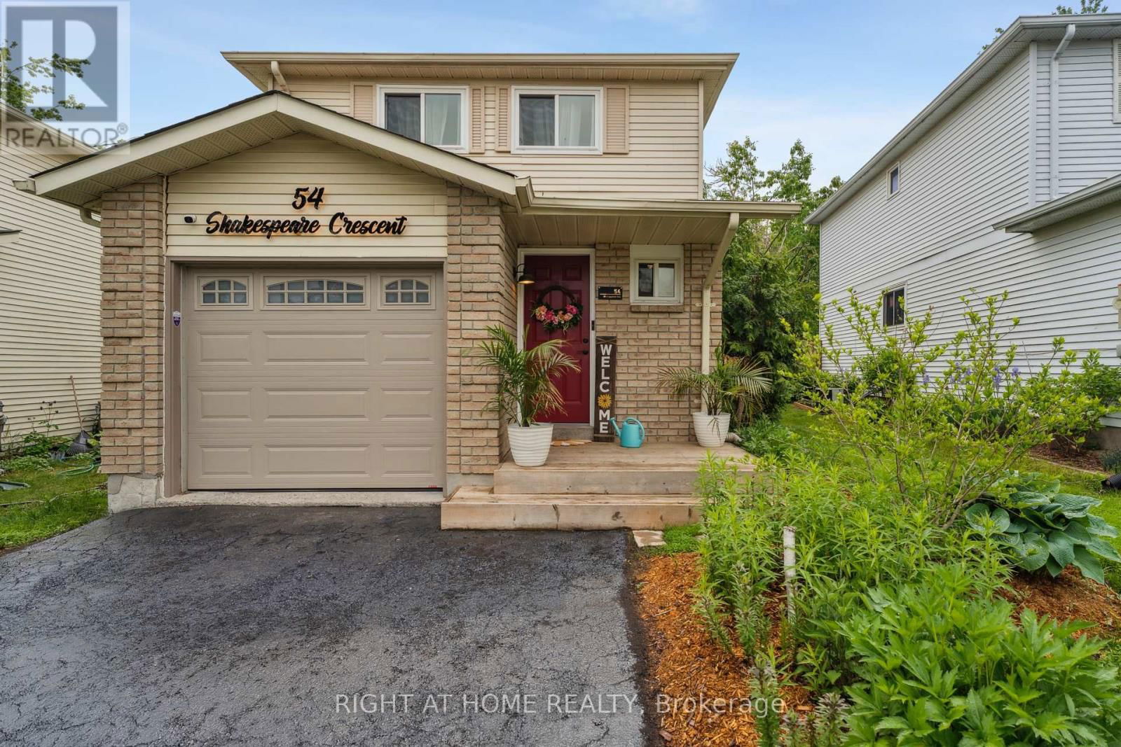 54 SHAKESPEARE CRESCENT Image 4