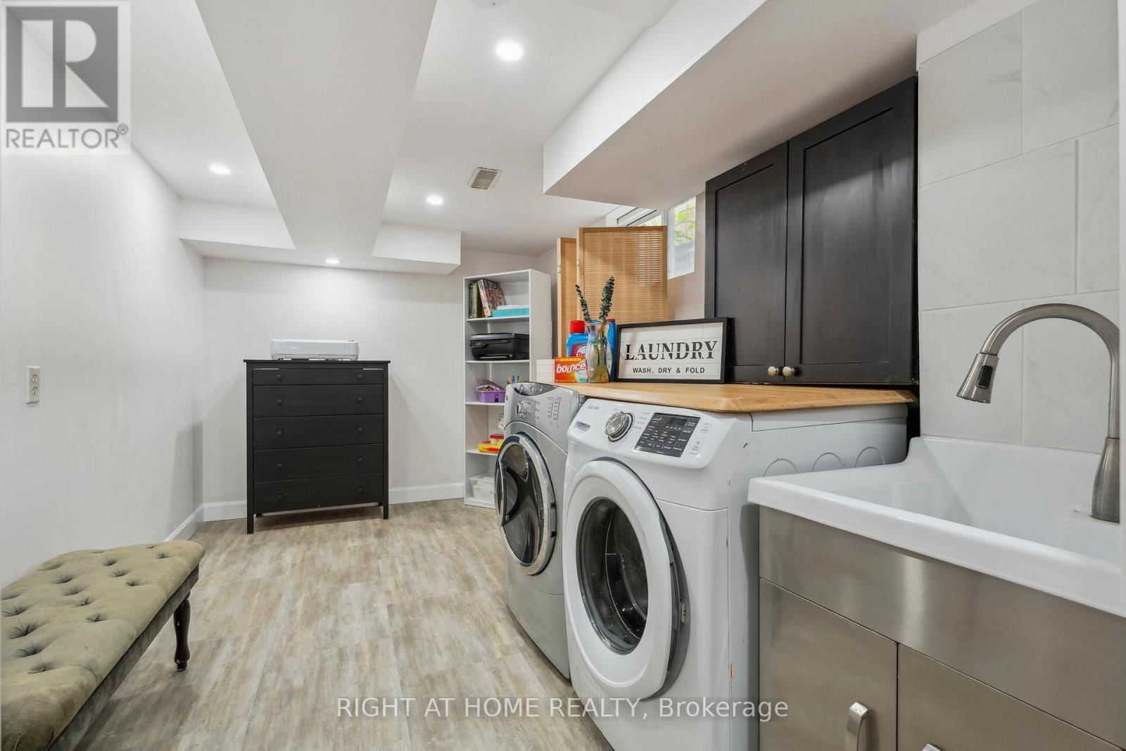 54 SHAKESPEARE CRESCENT Image 44
