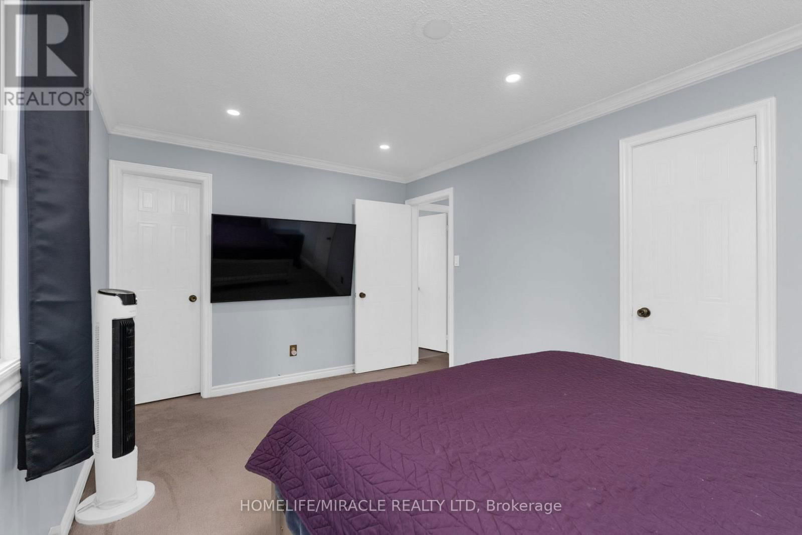 392 LIVINGSTONE STREET WEST Image 20