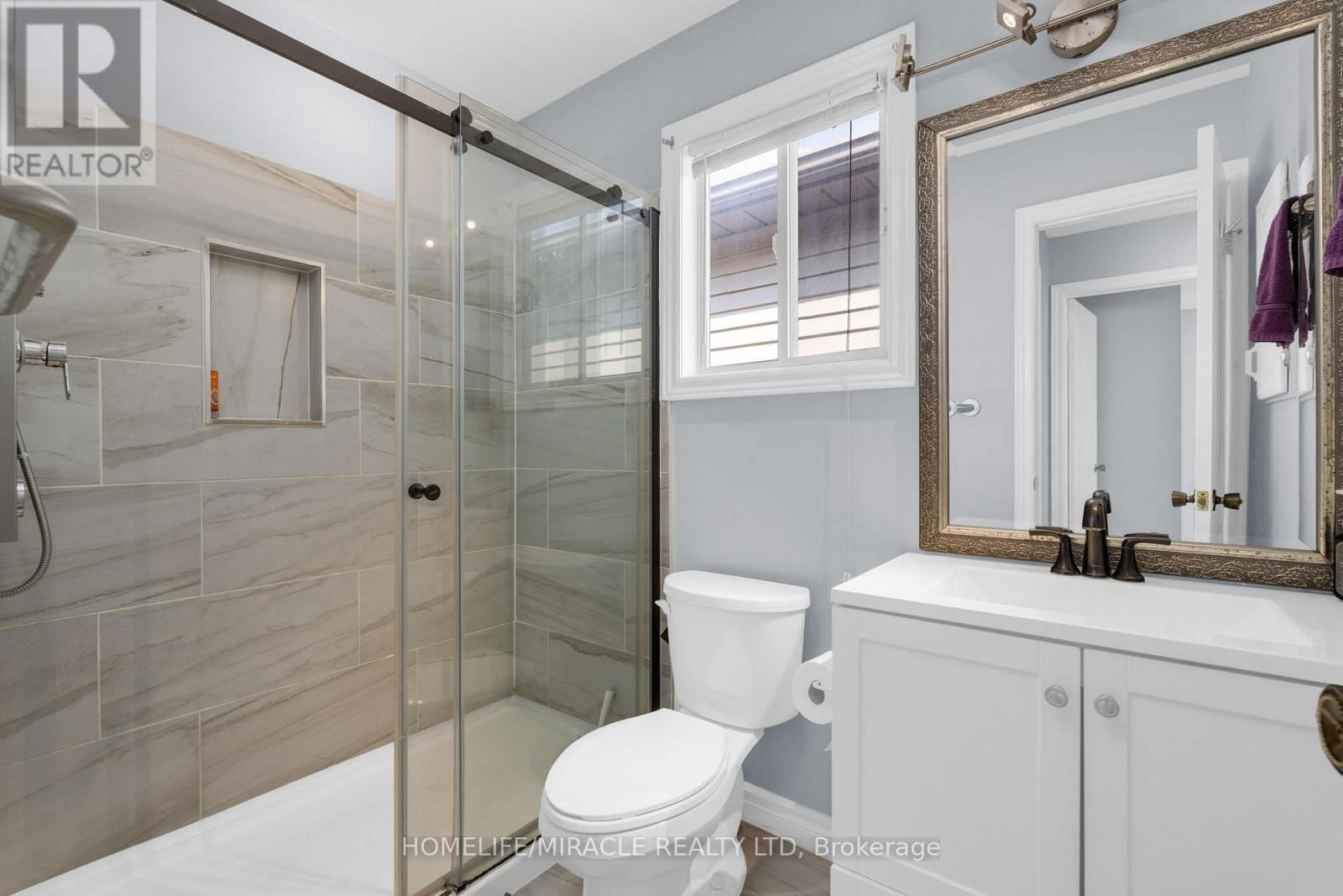392 LIVINGSTONE STREET WEST Image 21