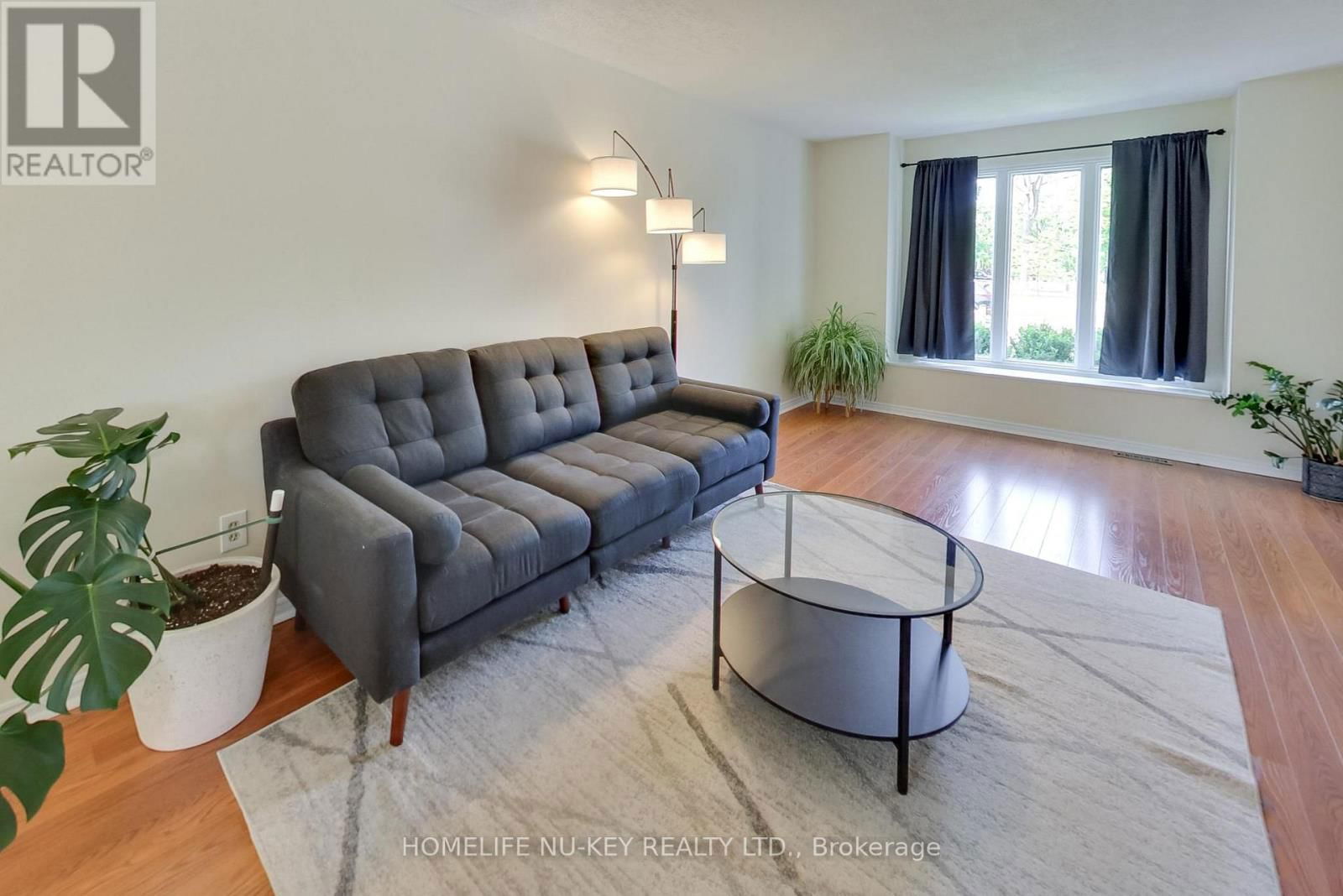 219 CUNDLES ROAD WEST Image 12