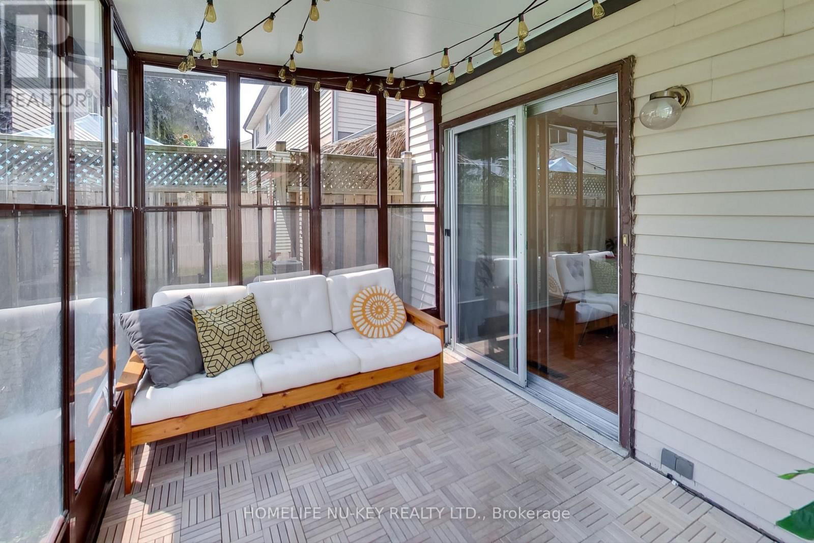 219 CUNDLES ROAD WEST Image 16