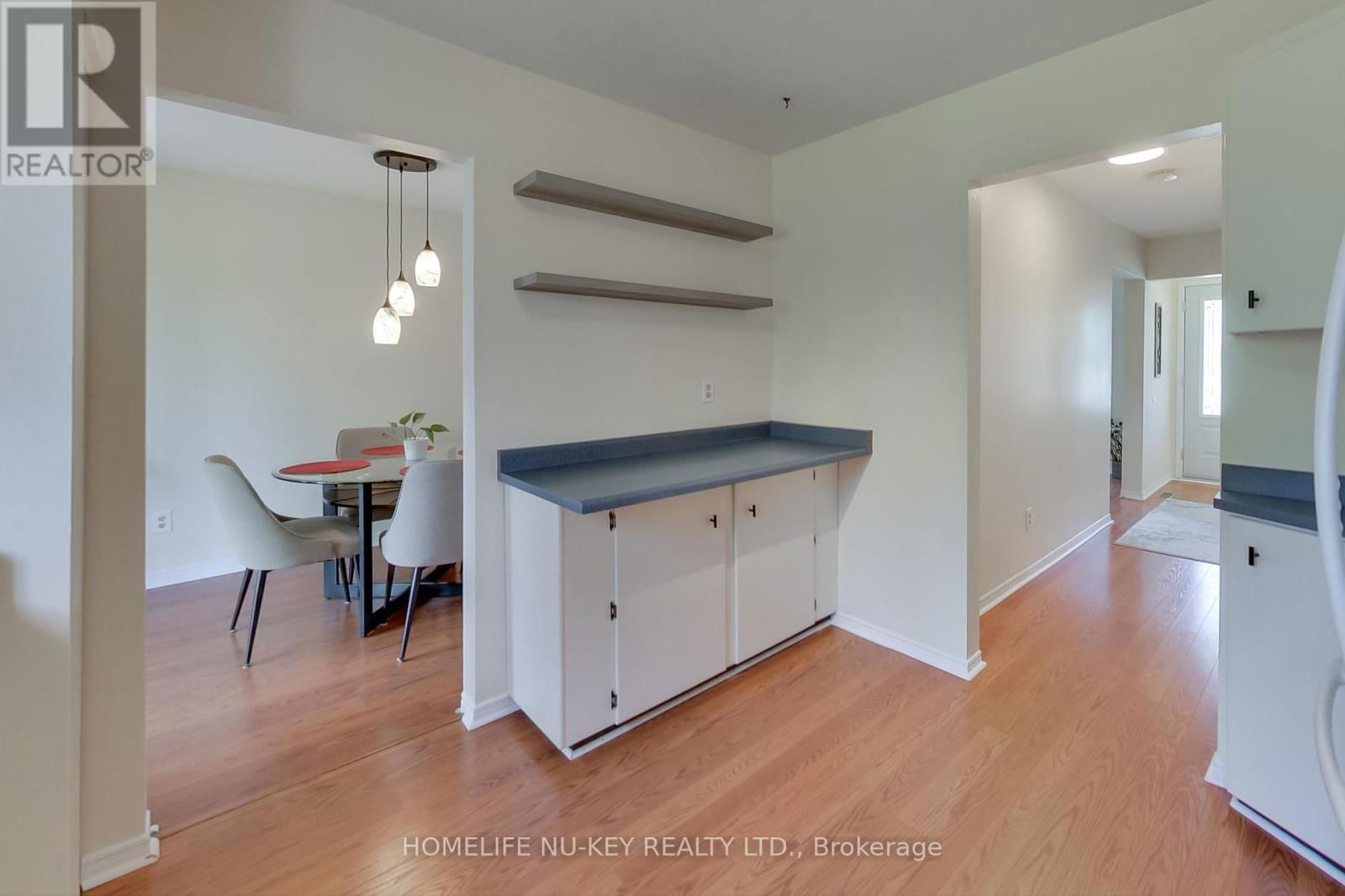 219 CUNDLES ROAD WEST Image 18