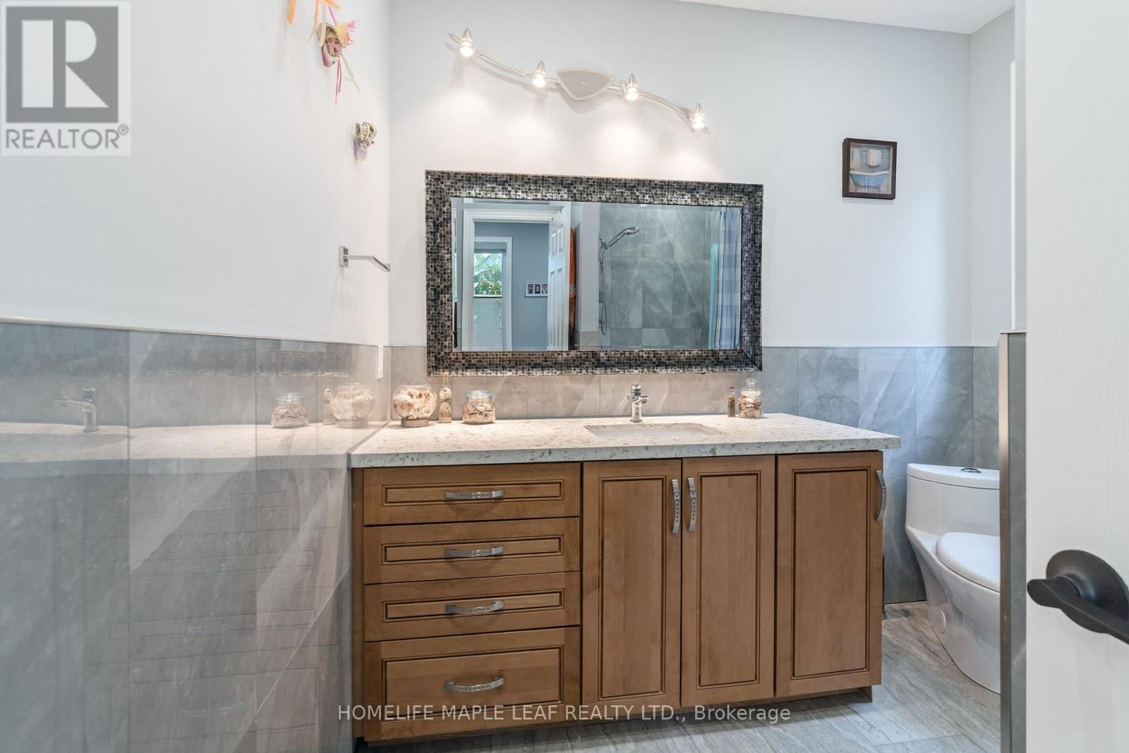 17 MIDDLEBROOK ROAD Image 17