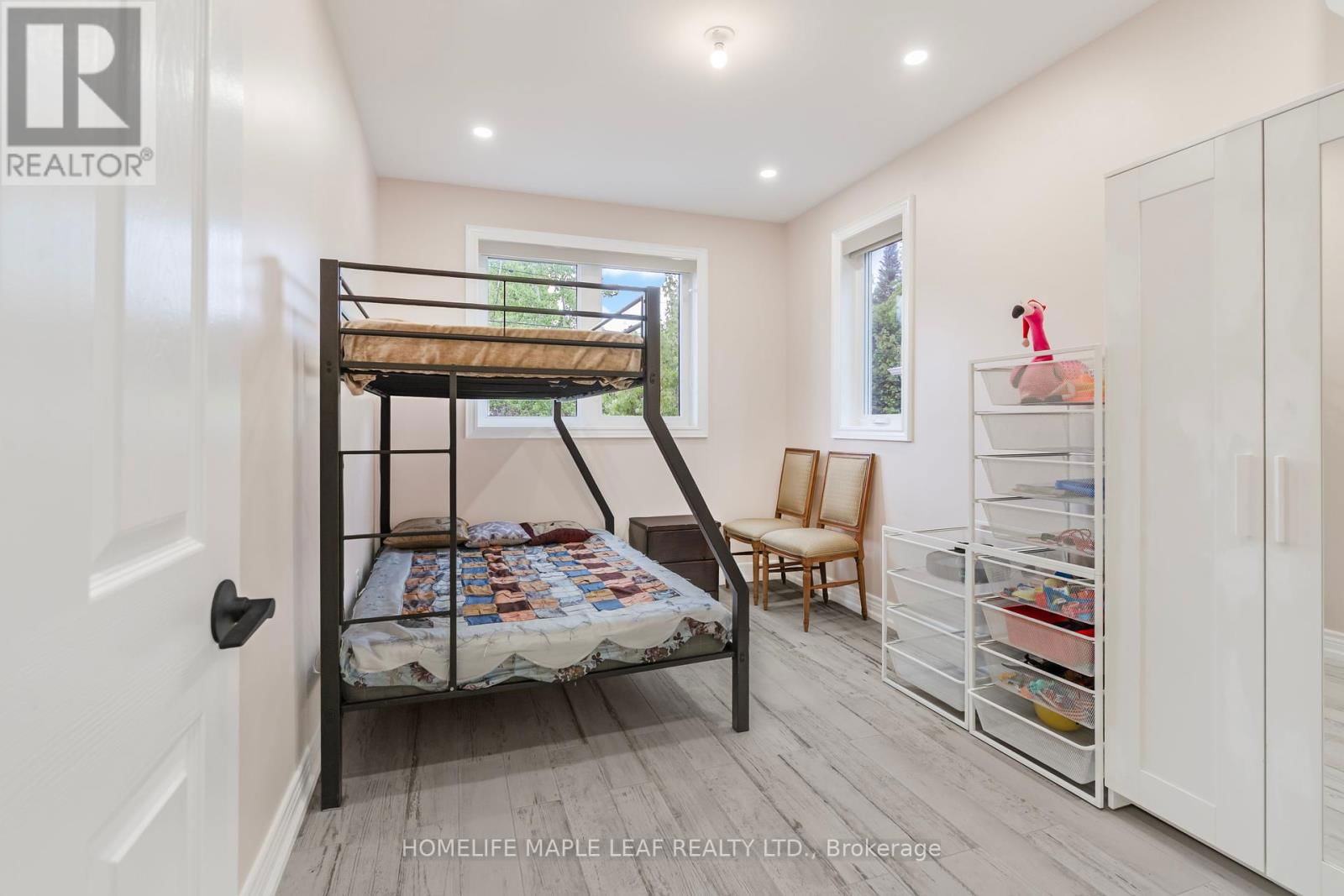 17 MIDDLEBROOK ROAD Image 23