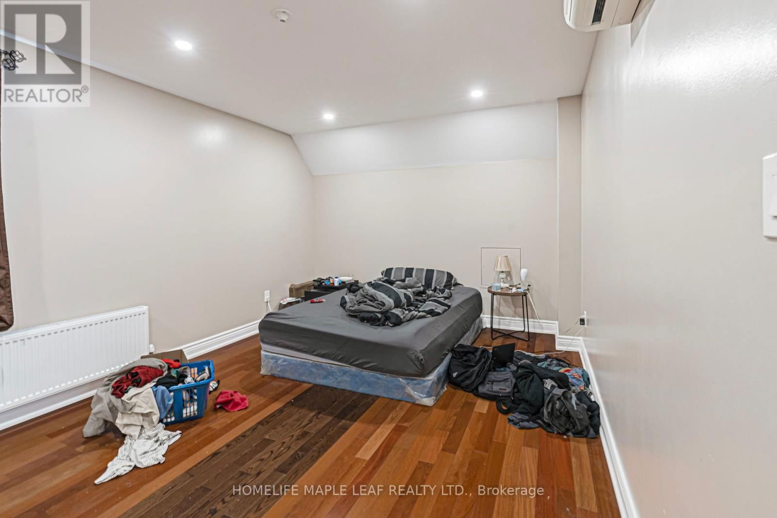 17 MIDDLEBROOK ROAD Image 40