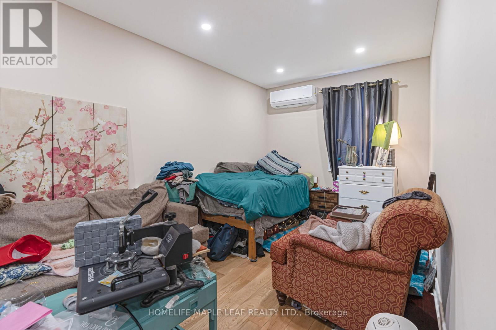 17 MIDDLEBROOK ROAD Image 42