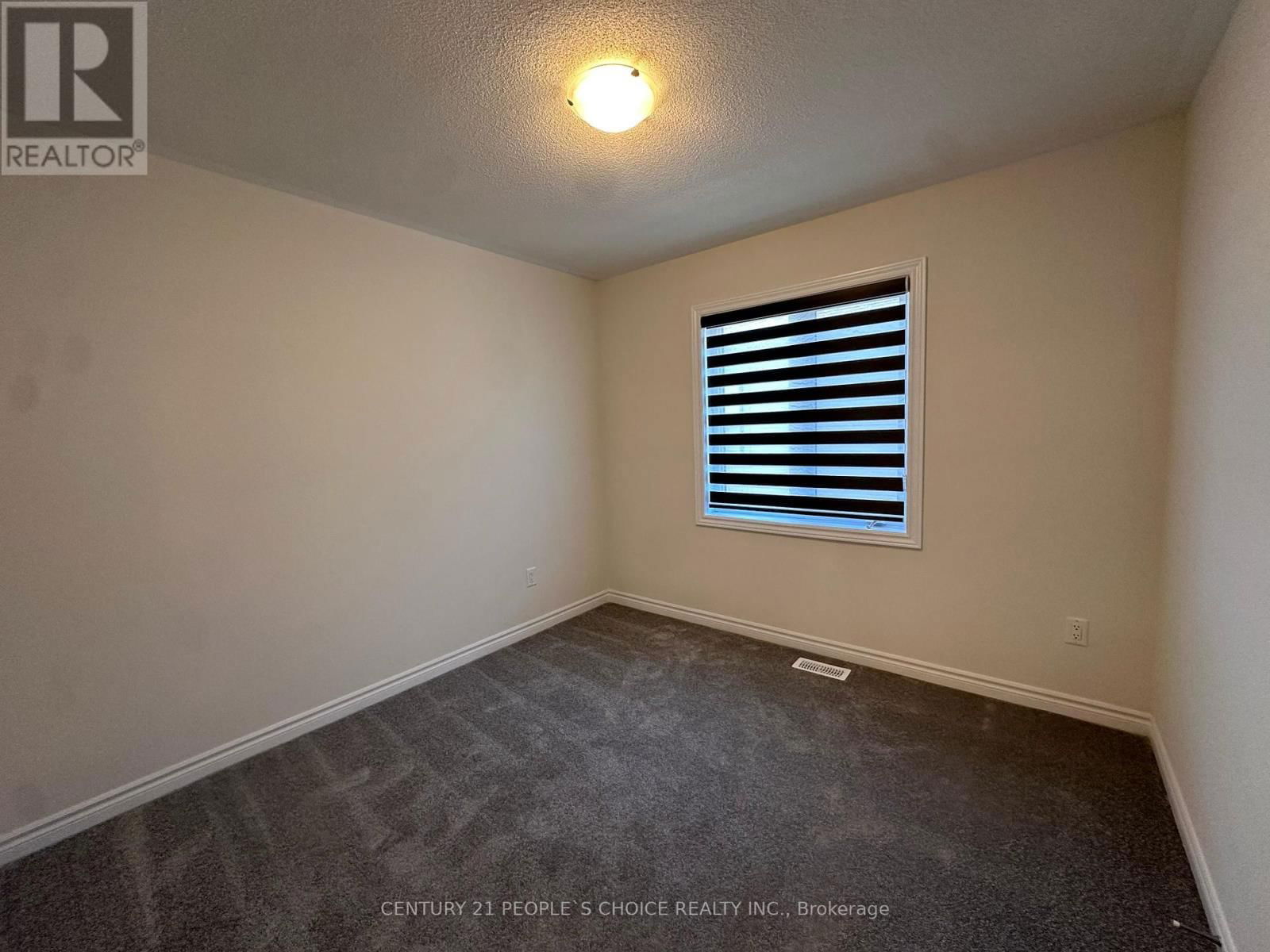 82 SUN VALLEY AVENUE Image 15