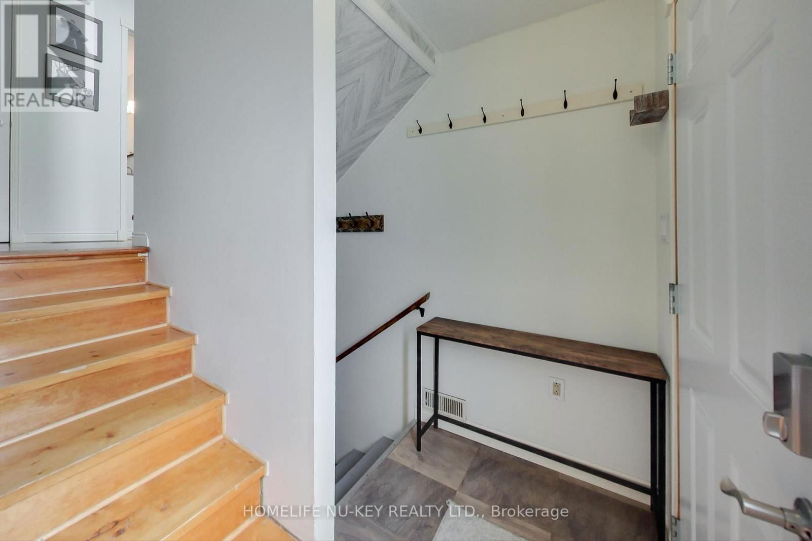 3337 BECKETT PLACE Image 13